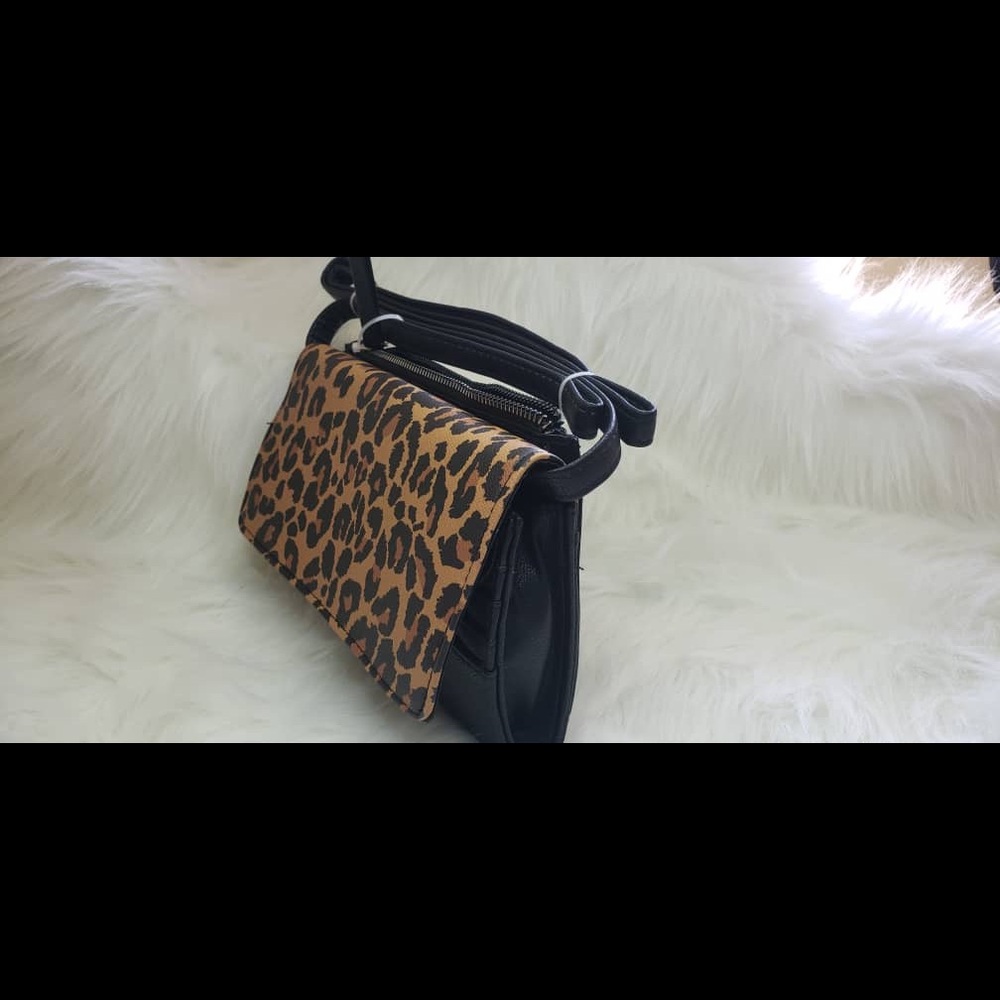 Bag - Picture 2 of 3